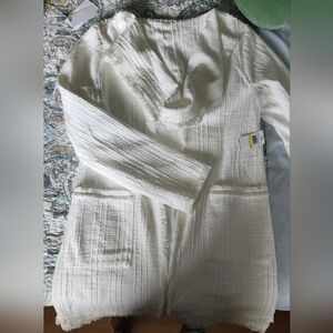 NEW JACKET/ HODDIE WITH POCKETS.